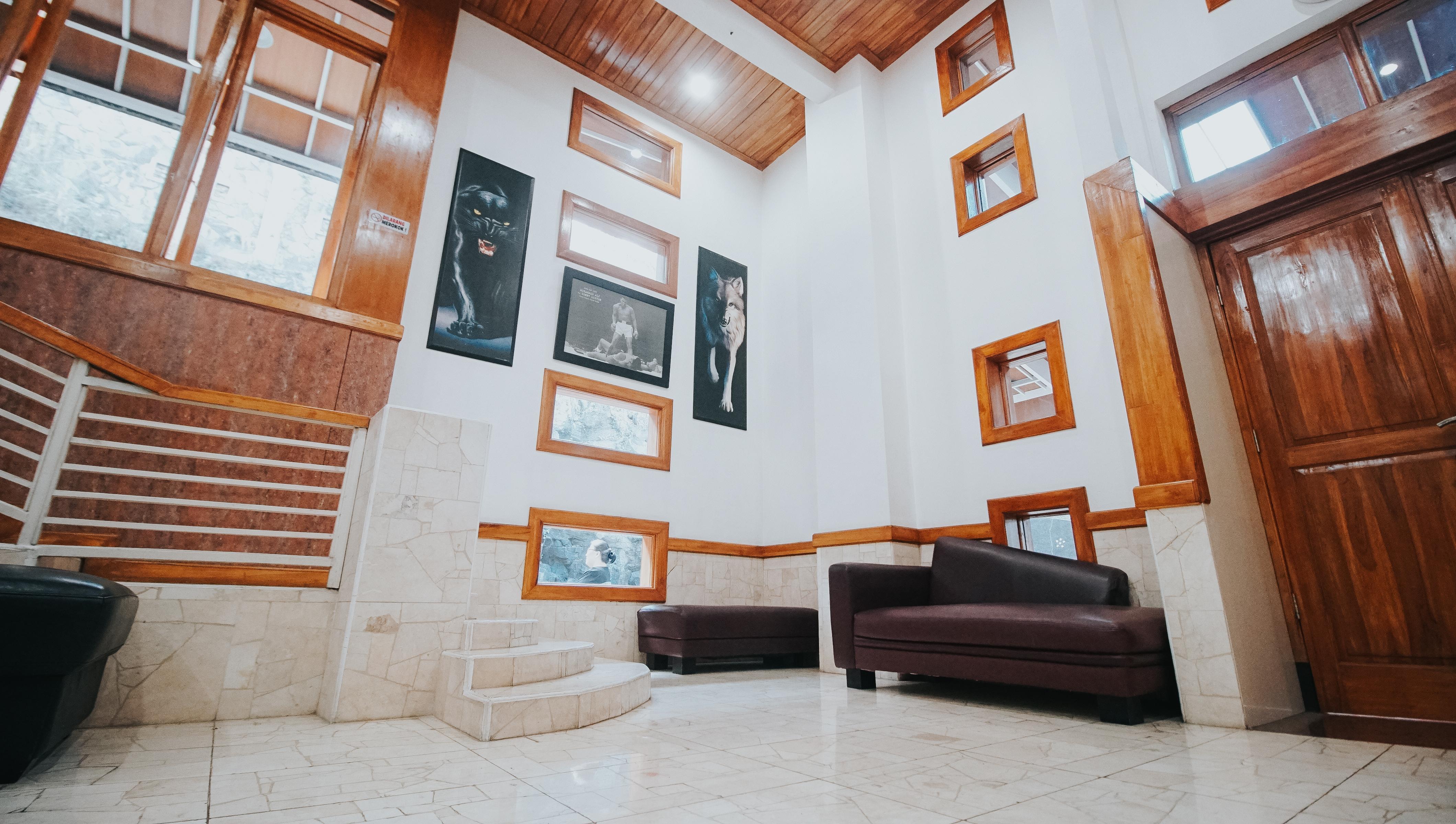 Oyo 1209 Tirtasari Nice Guesthouse Bandung Buitenkant foto